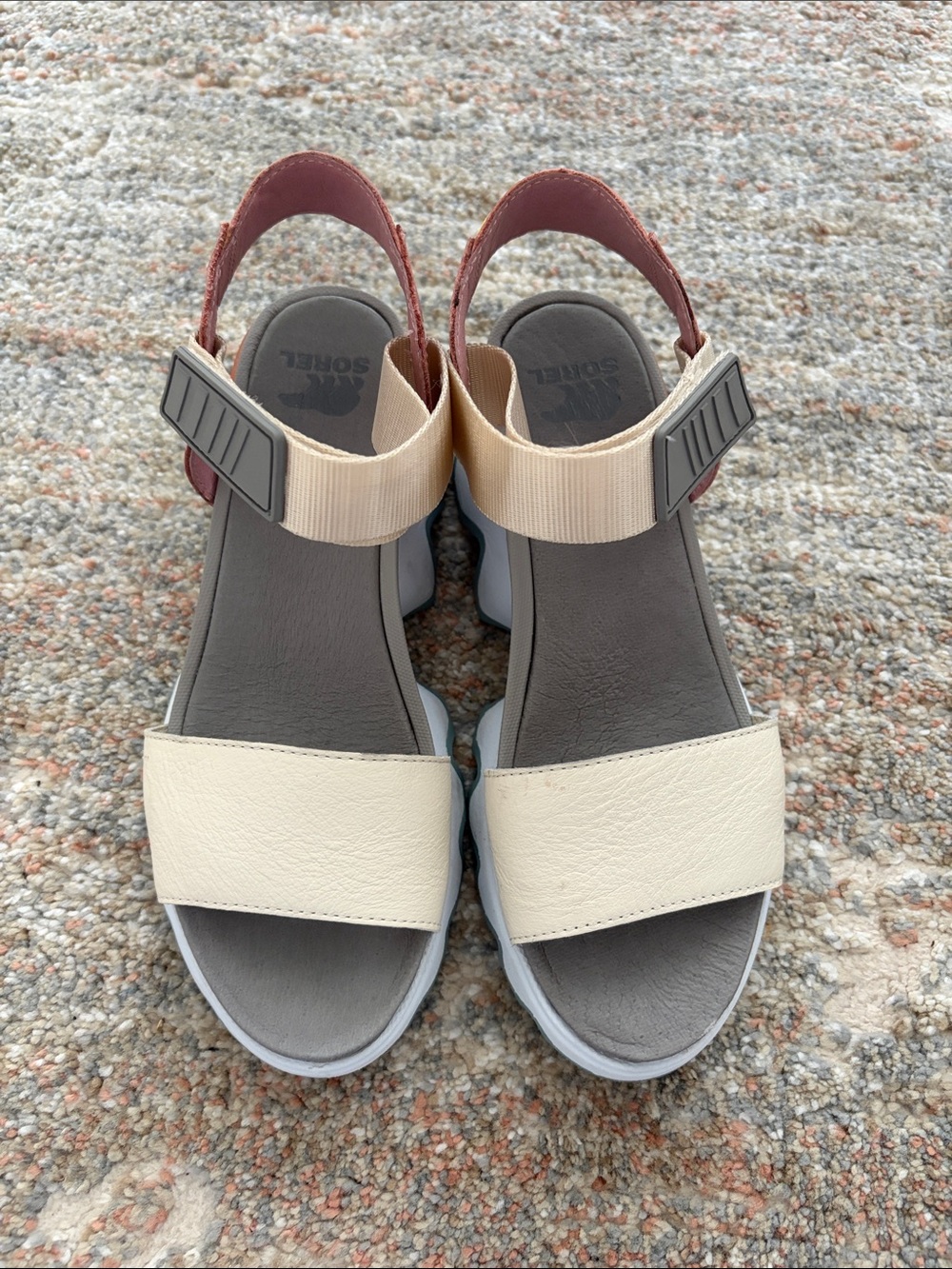 SOREL Kinetic Sandals - size 7.5